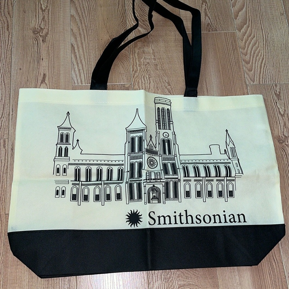 Smithsonian Washington DC Reusable Tote Bag NEW! Large with straps